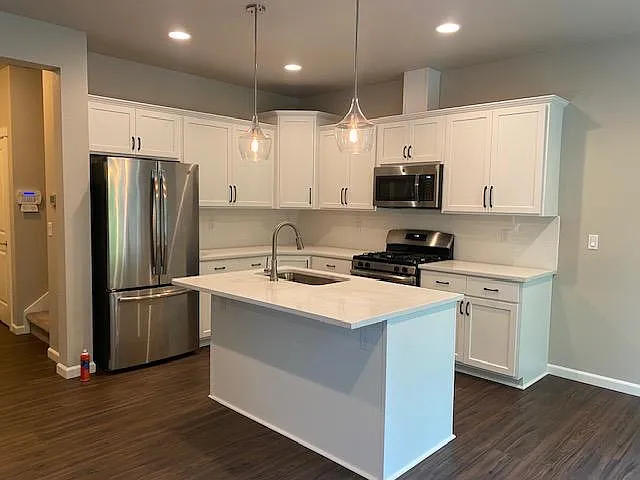 8008 Mitts Ln — Photo 5