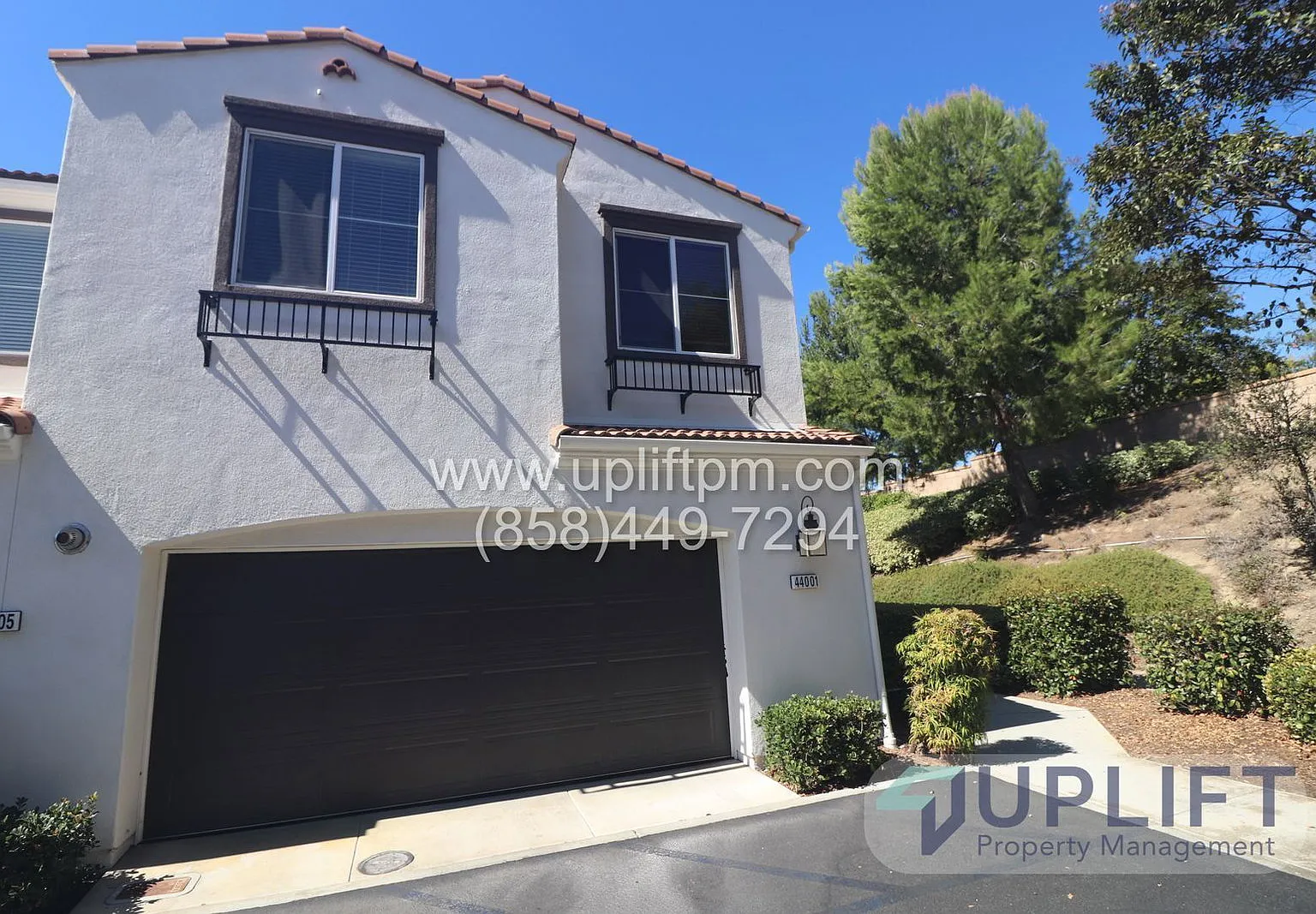 3 bed, 2.5 bath, 1552 sqft, $3,600 — Photo 2