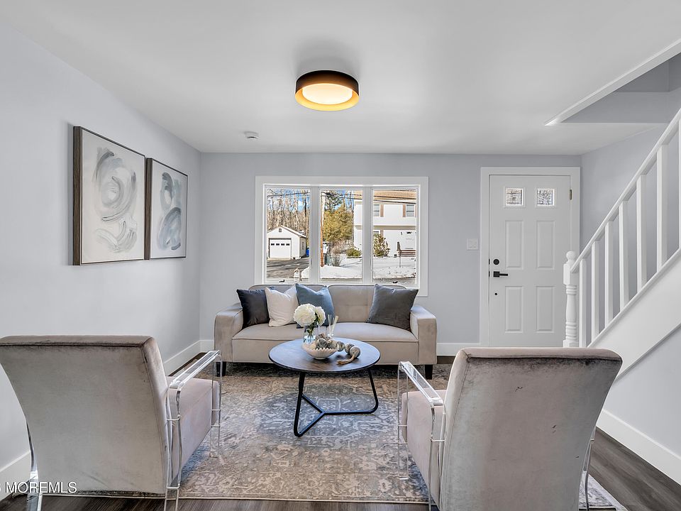 1st image of 434 Shady Lane