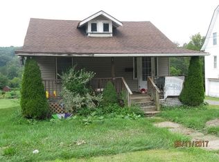 178 Main St, Karns City, PA 16041