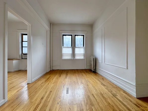 267 Clifton Place image 1 of 10