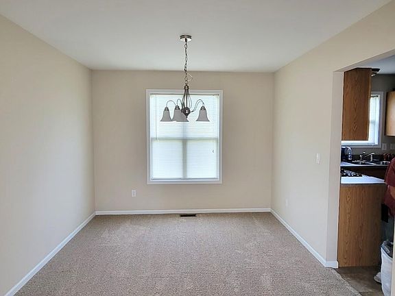 5th image of 4120 S Paul Cir
