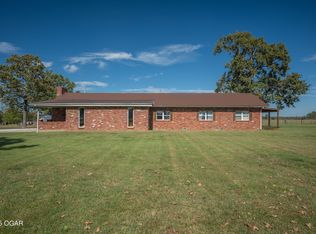 10888 Poppy Dr, Neosho, MO 64850
