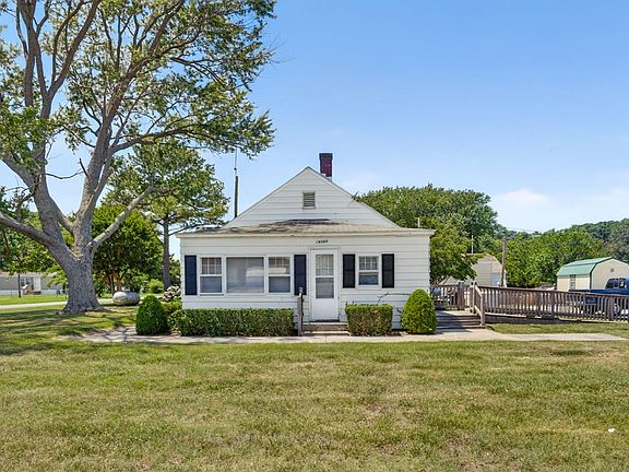 2nd image of 19080 Greenbush Rd