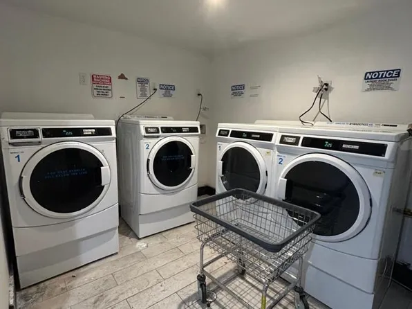12 Thomas St #3C, Newark, NJ 07114