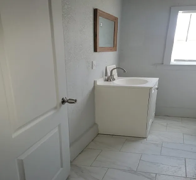 343 Elmhurst St — Photo 12