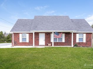2819 Ridgewood Dr, Christiana, TN 37037