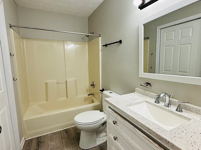 3736 Cottage Cir — Photo 13