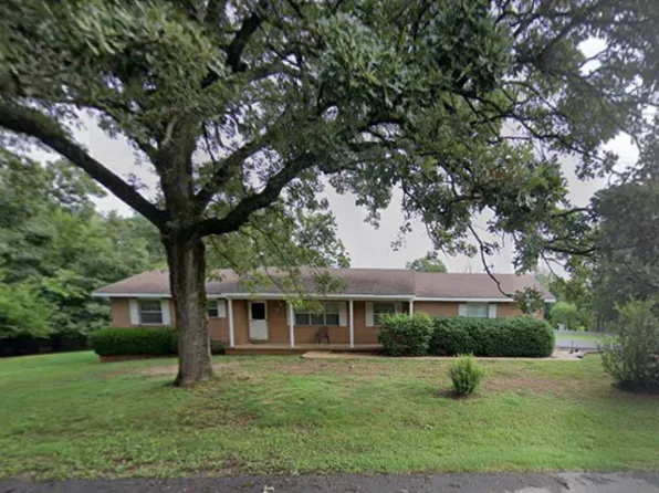 49 Floyd St, Mountain Home, AR 72653