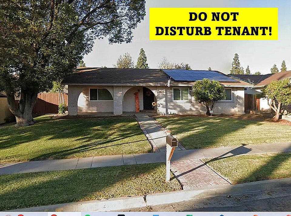 1st image of 22428 De Soto St