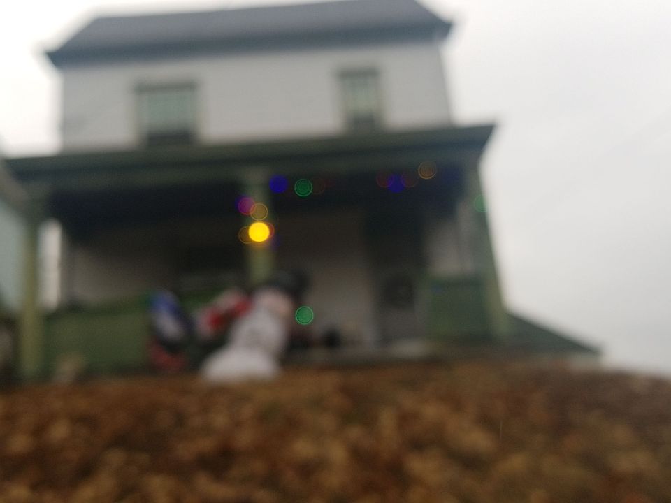 2nd image of 415 N School St