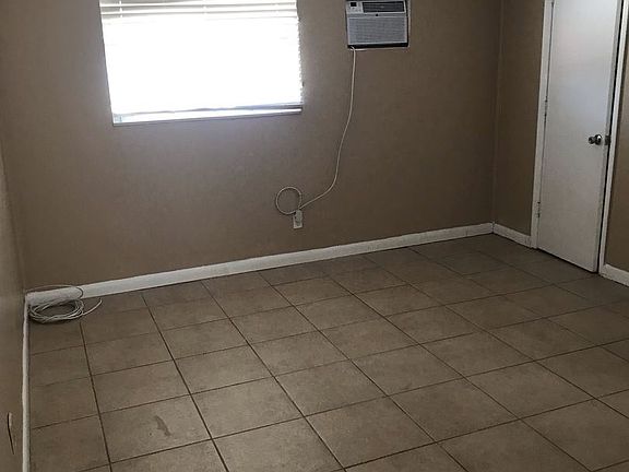 5th image of 250 NE 44th St