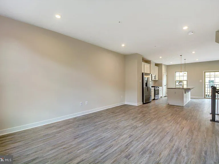 9583 Tall Oaks Rd — Photo 13