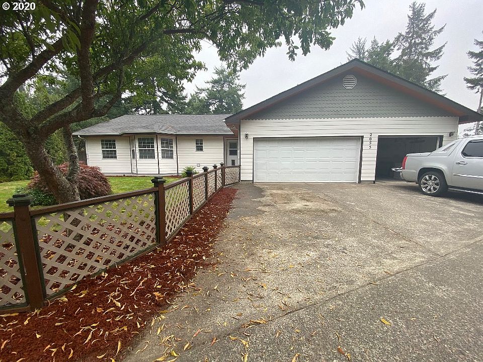1st image of 2055 W Park Dr