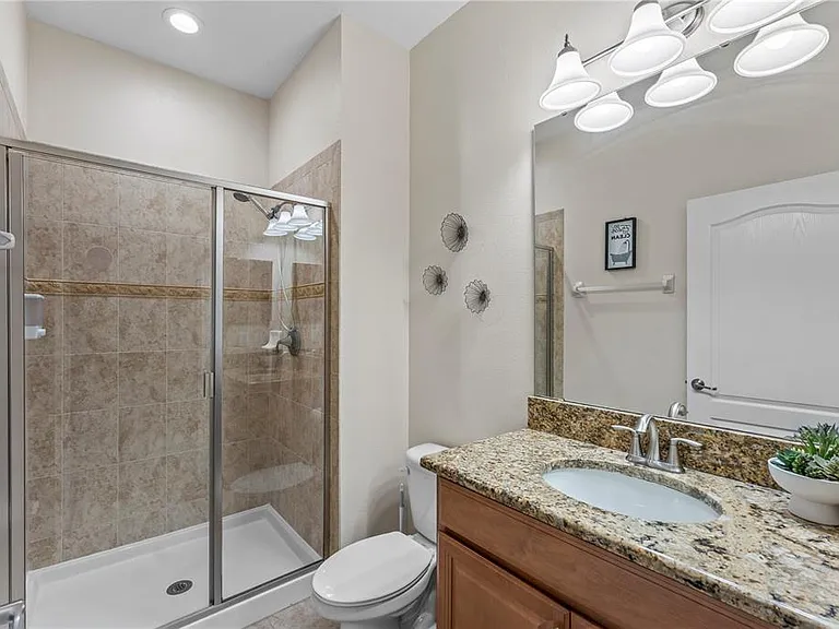 8955 Bismarck Palm Rd — Photo 4