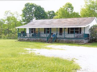 22 Dekalb Rd, Granville, NY 12832