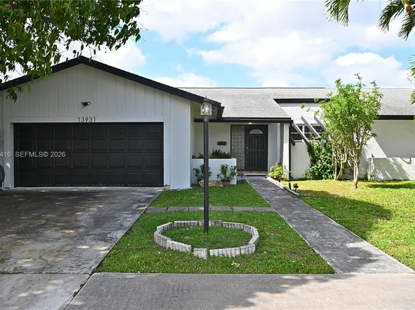 13931 SW 105th St, Miami, FL 33186