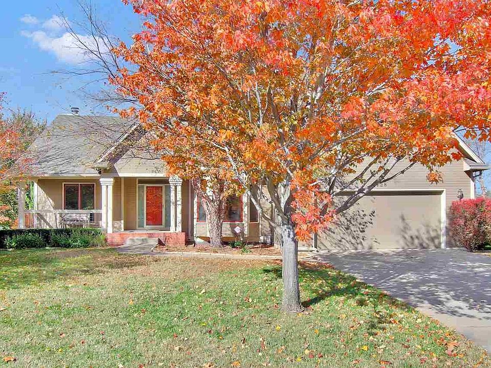 2428 N Clubhouse Ct, Wichita, KS 67226 Zillow