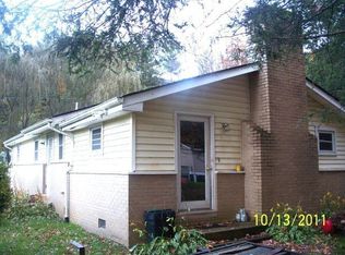 2735 Linville Creek Rd, Vilas, NC 28692