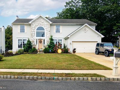 10 Waterview Dr, Sicklerville, NJ, 08081