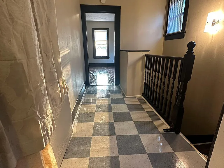 41 Gilbert Ave #E — Photo 17