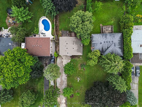 3rd image of 357 Blair Rd