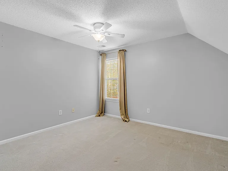 4887 Habersham Ln — Photo 18