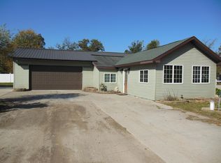 4217 Filter Rd, Harrison, MI 48625
