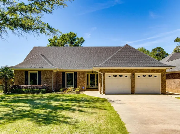 98 Saluda Dr, Santee, SC 29142