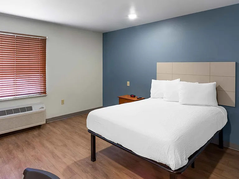 Studio Suite - 1 Full Bed