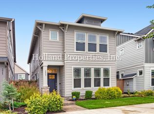 3933 SE 83rd Ave, Hillsboro, OR 97123