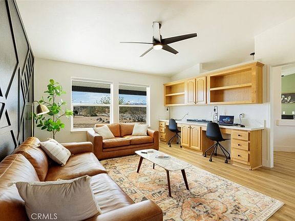 4th image of 58770 Gerrie Ln