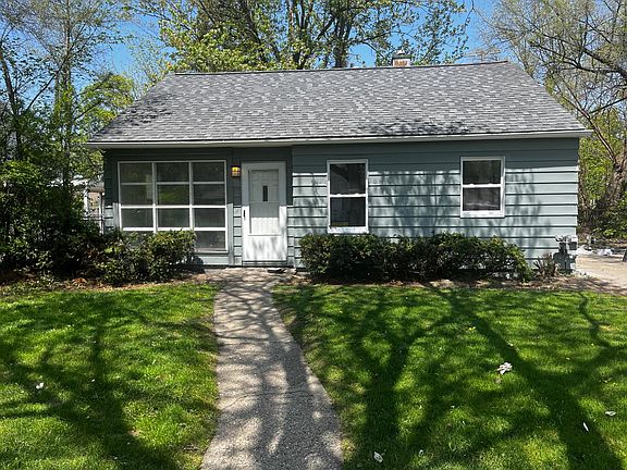 2nd image of 10330 Corning Ave