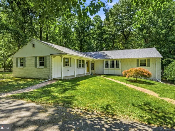 1152 Barbara Dr, Cherry Hill, NJ 08003