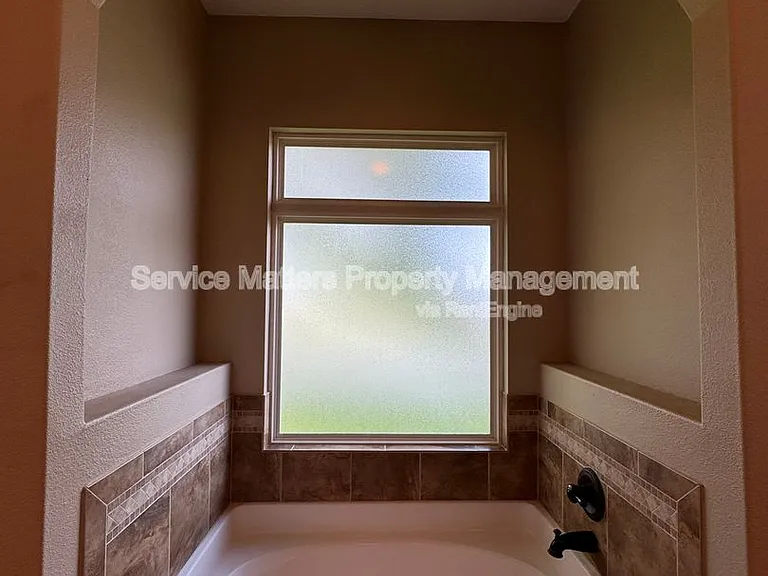 5402 New Abbey Ln — Photo 18
