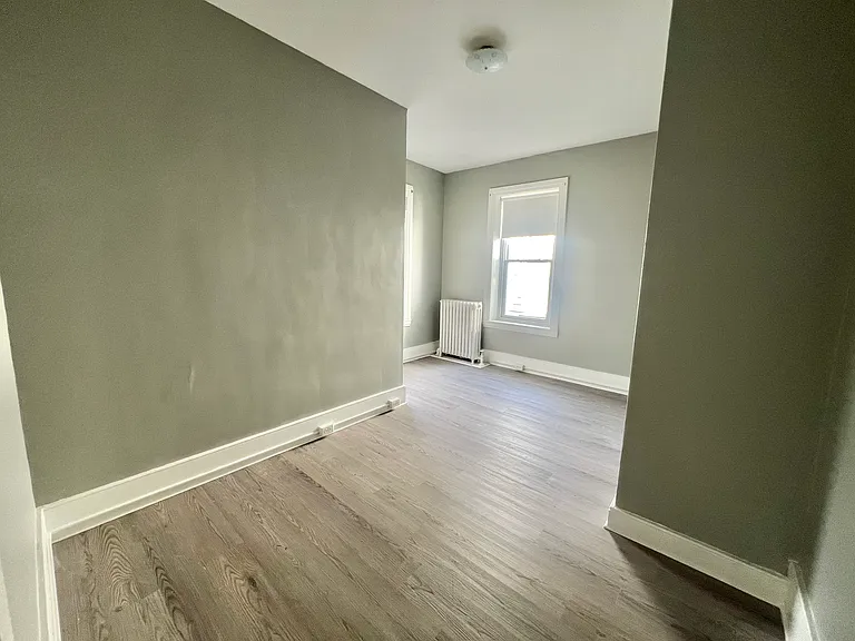 3935 Penn Ave #1 — Photo 7