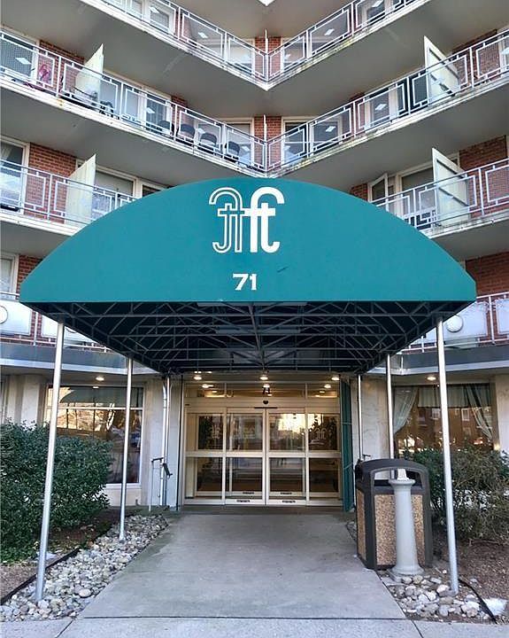 1st image of 71 Strawberry Hill Ave #506