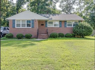 70 Concord Cres, Newport News, VA 23606
