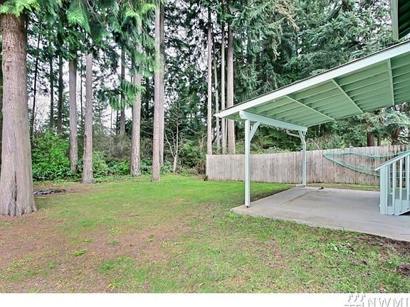2nd image of 5205 Beverly Dr NE
