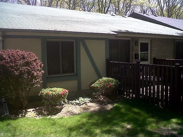 1st image of 275 Sagamore Hills Dr