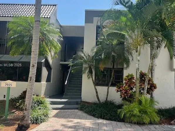 7925 SW 104th St #101-E, Miami, FL 33156