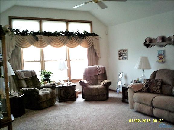 2nd image of 1941 Carvelle Dr