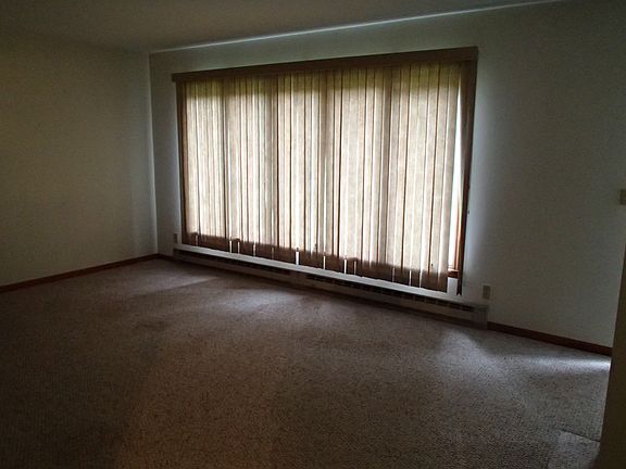 Additional Living Room