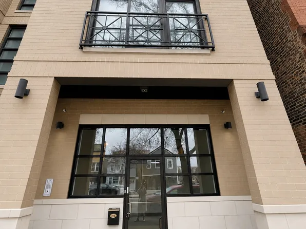 1451 N Ashland Ave, Chicago, IL