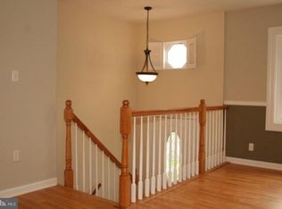 603 S Alder Ave, Sterling, VA 20164