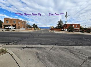 5001 Monica Ln NW, Albuquerque, NM 87120