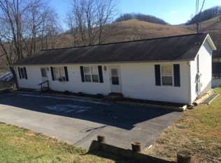 225 Orchard St, North Tazewell, VA 24630