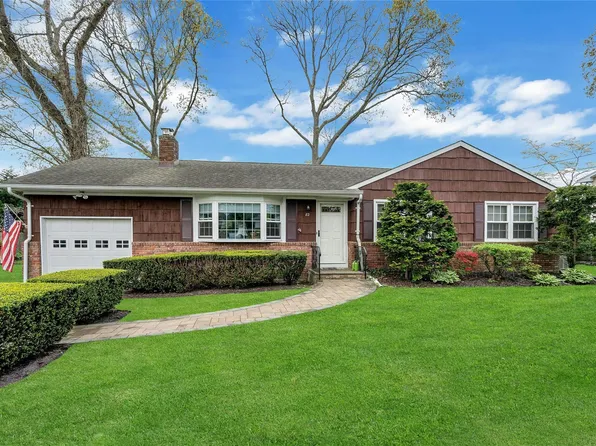 82 Lillian Road, Nesconset, NY 11767