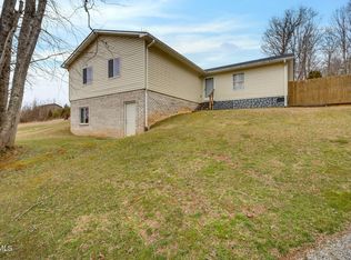 127 Clay Dr, Blackwater, VA 24221