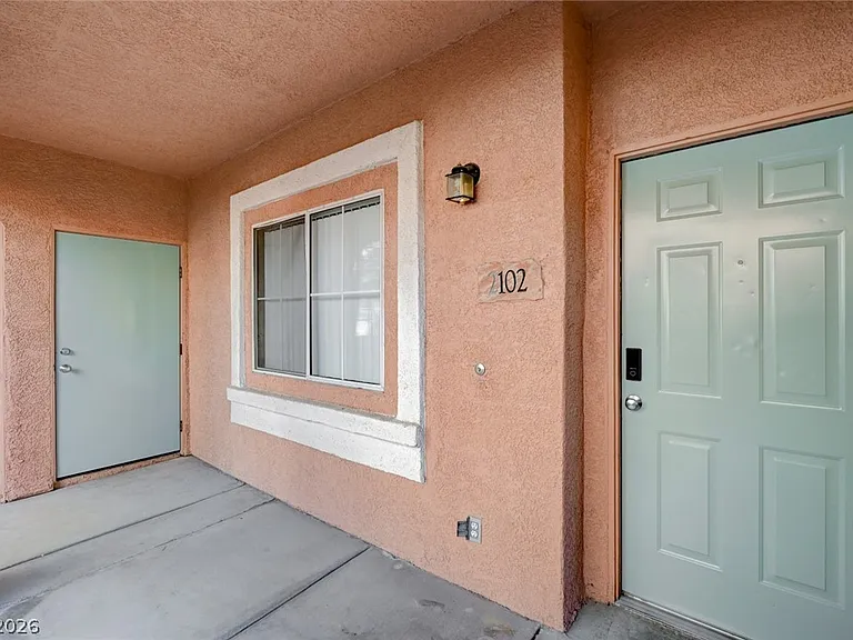 10553 Pine Pointe Ave #102 — Photo 4